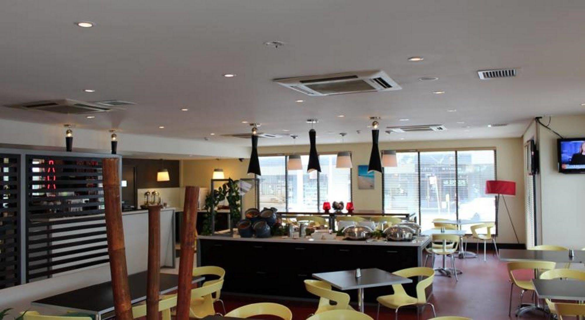 Ibis Newcastle Hotel Exterior foto